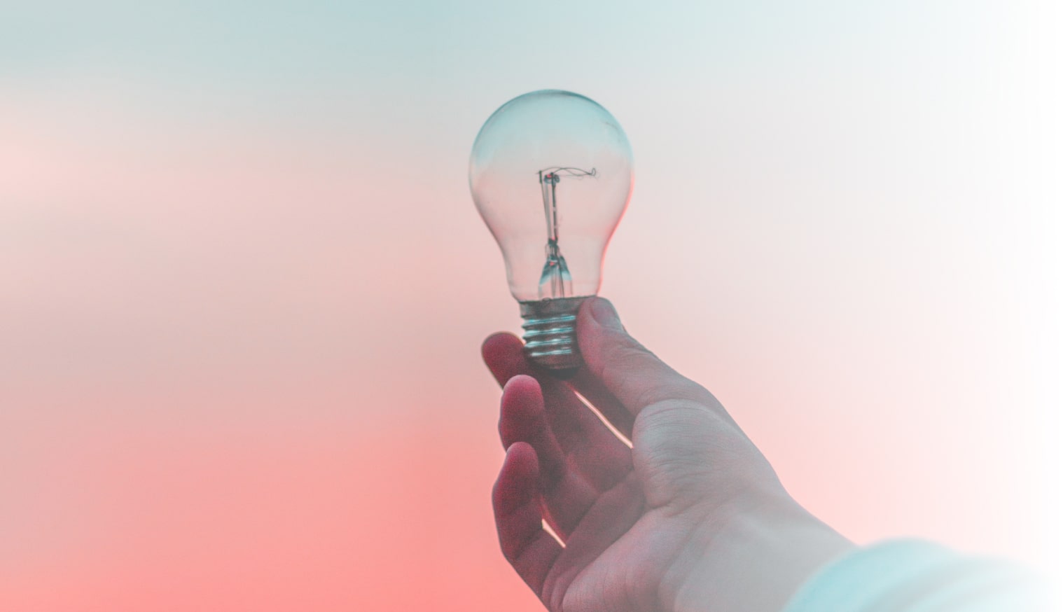 Innovation au cœur de notre métier Sa capacité à innover repose sur ses richesses fonctionnelles ainsi que sa faculté à harmoniser les process de gestion des projets dans leur globalité (de la demande d’un projet jusqu’à sa clôture) ainsi que ses capacités à faciliter le travail collaboratif.